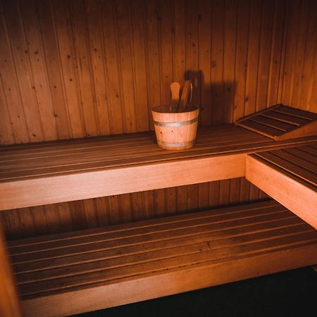 Luxe Vakantiehuis In Het Bos Met Jacuzzi En Sauna Lunteren Luaran gambar